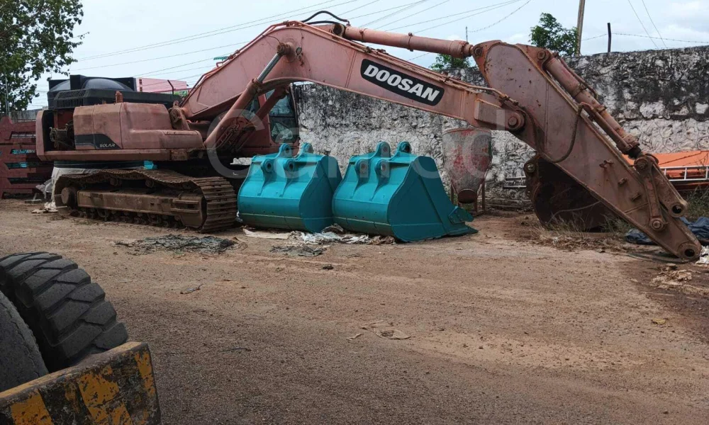 Doosan Infracore India Private Limited 340 LR Excavator